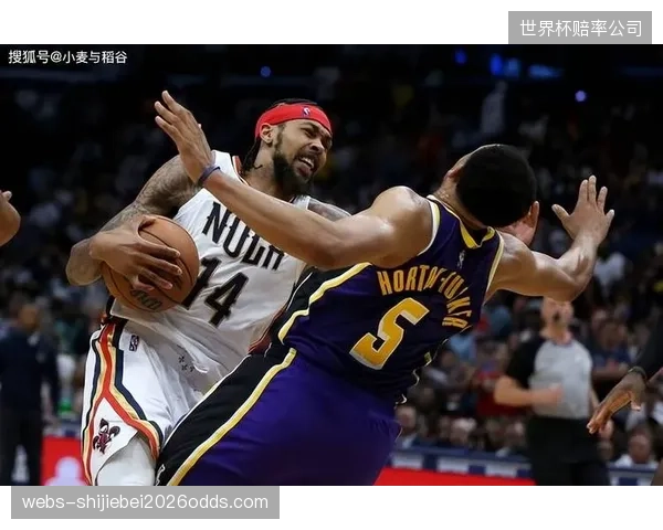 球队已形成成熟的边中结合进攻套路，普拉斯的传中落点精准度将是关键。
